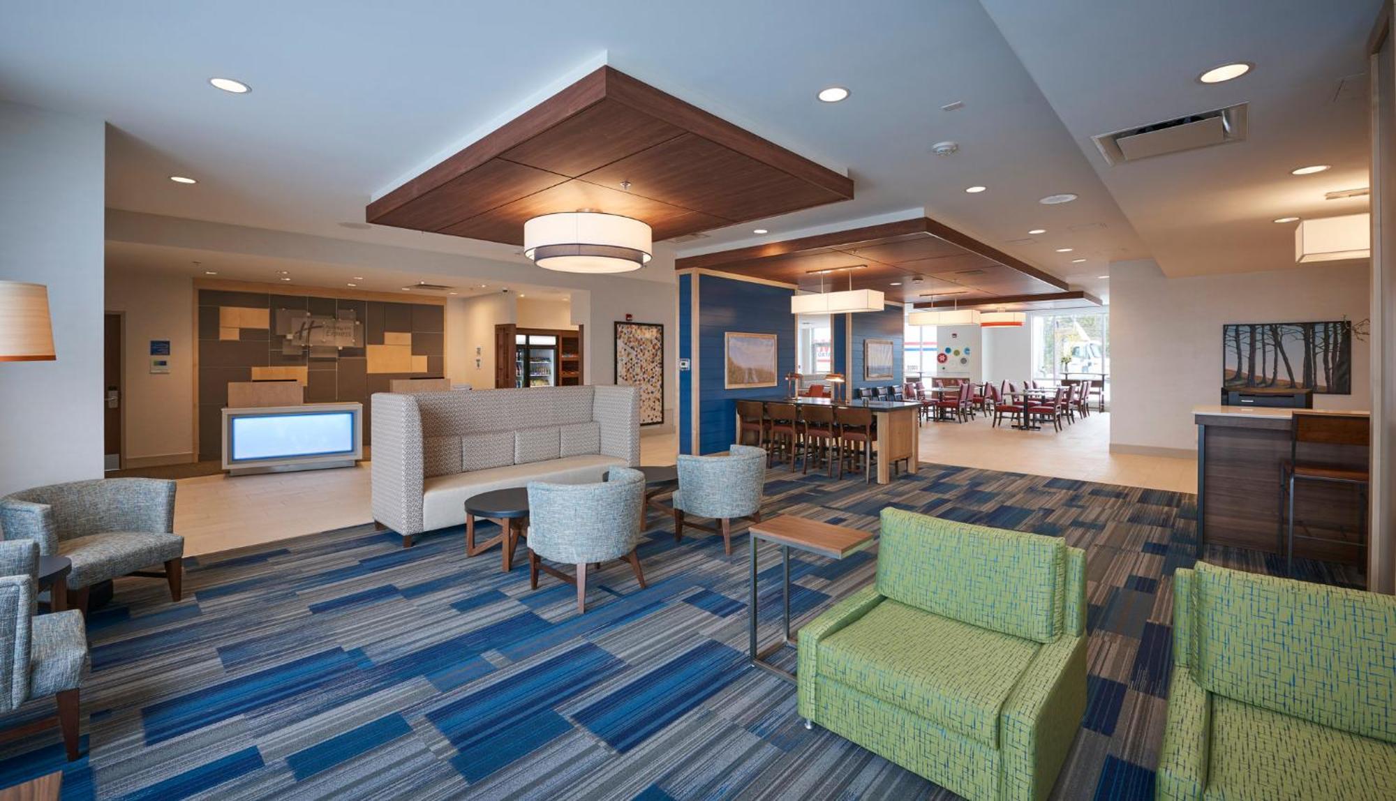 Holiday Inn Express & Suites St. John'S Airport By Ihg Esterno foto