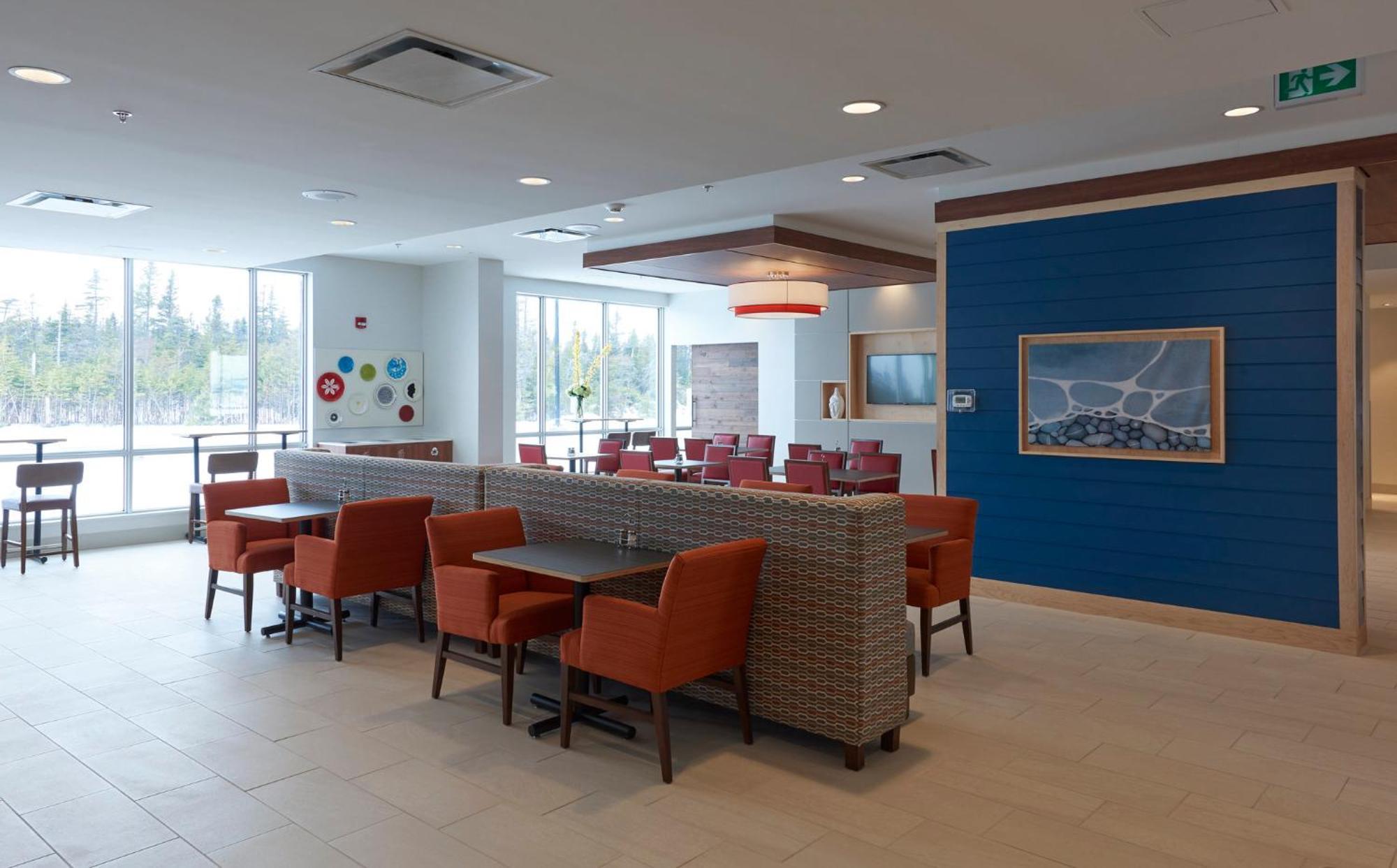 Holiday Inn Express & Suites St. John'S Airport By Ihg Esterno foto